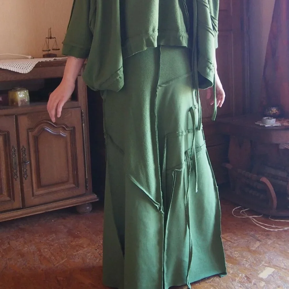 Unique Green Maxi Set - Picture 4 of 5
